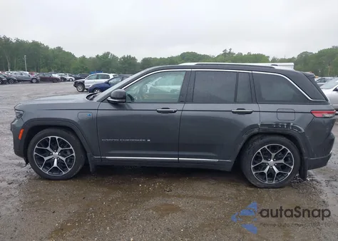 2023 Jeep Grand Cherokee 4Xe Summit Reserve z USA, uszkodzony, nr VIN 1C4RJYE64P8904140